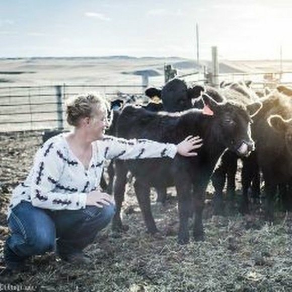 Meet your Posher, Amanda - Picture 1 of 1